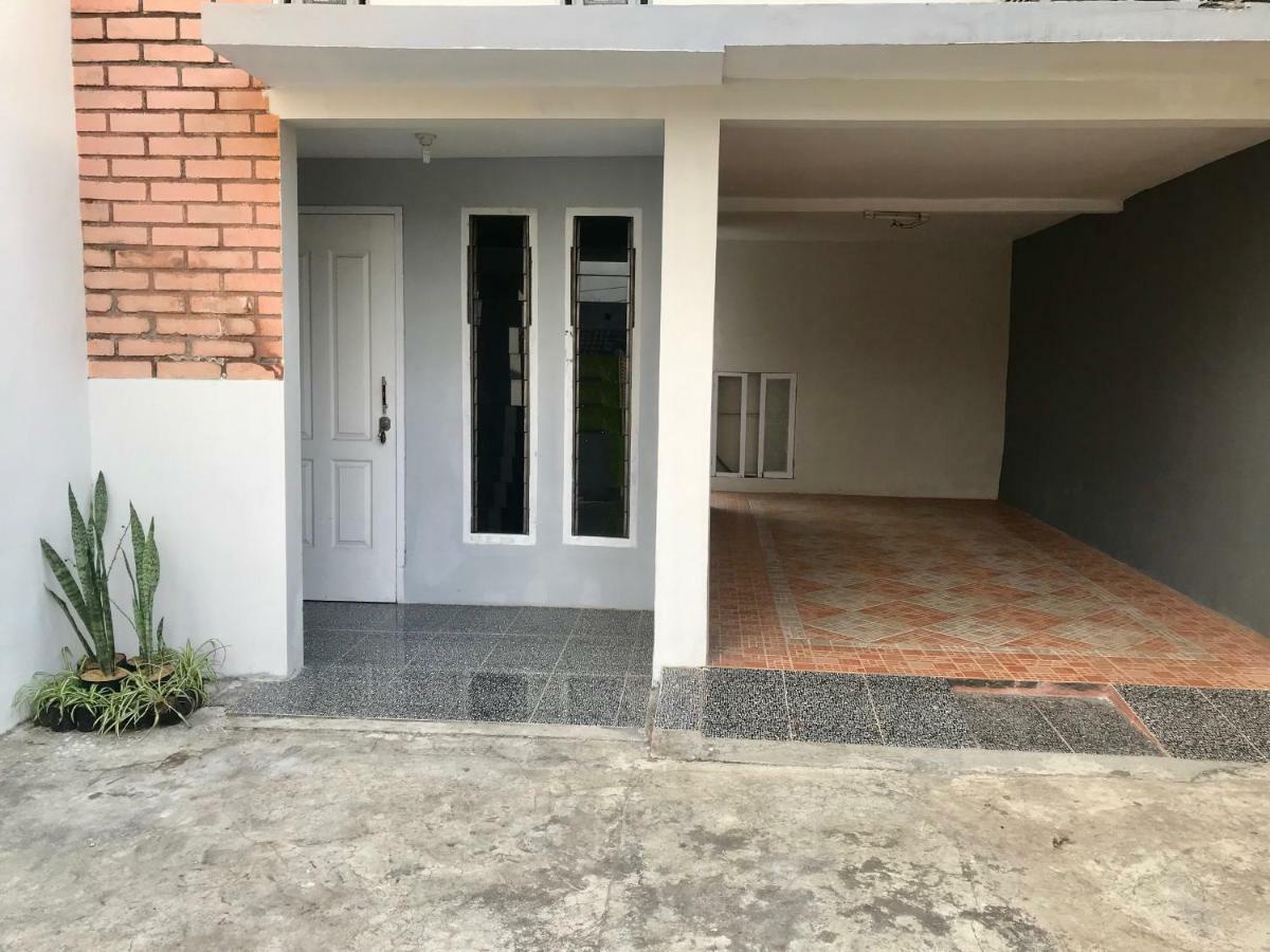 Villa Batu Keluarga Nn Экстерьер фото
