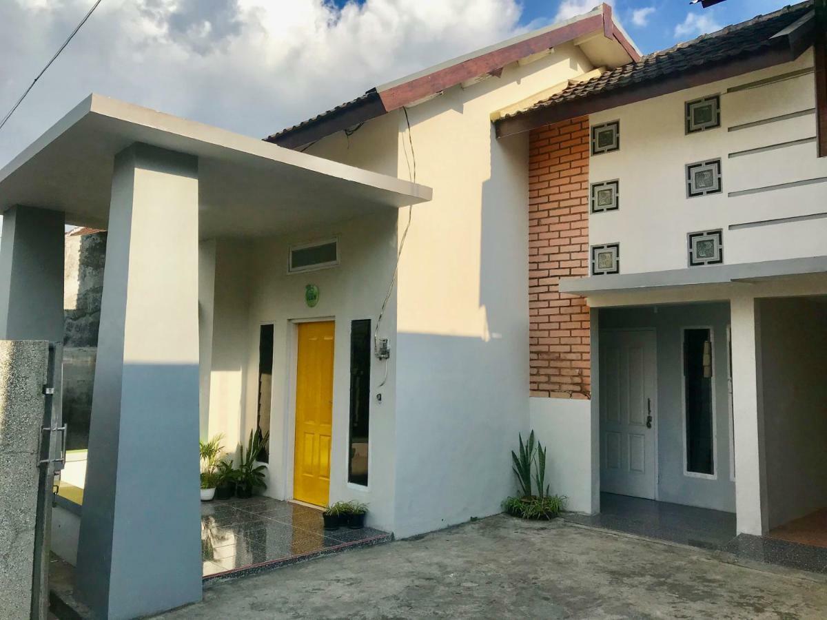 Villa Batu Keluarga Nn Экстерьер фото